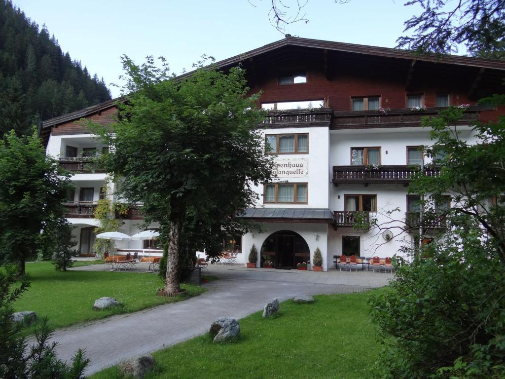 Hotel Evianquelle 바트 가슈타인 외부 사진